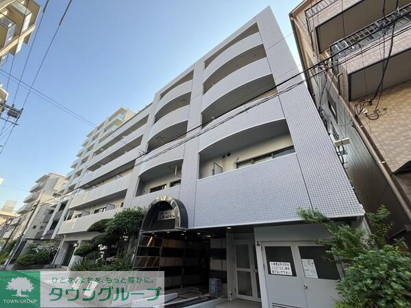 ファミーユKADO1