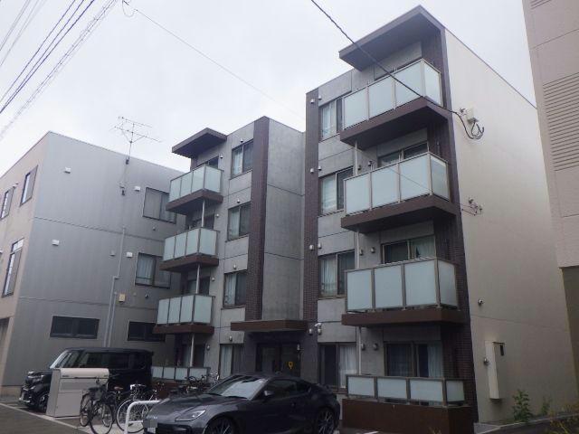 ラディーチェ元町