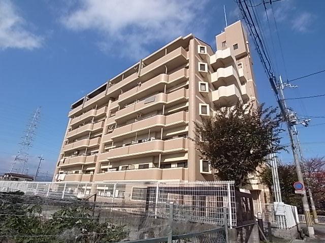 ラフィーネセオミ