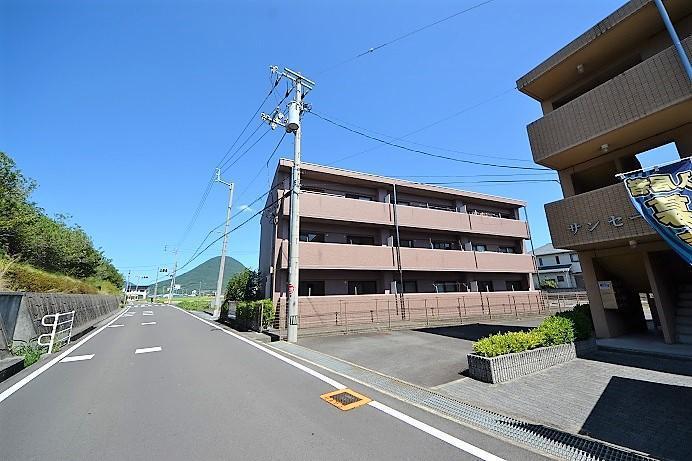 サンセールアキ