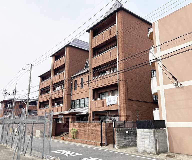 AZハウス