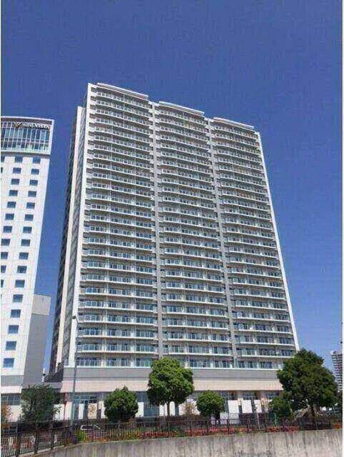 BLUE HARBOR TOWERみなとみらい