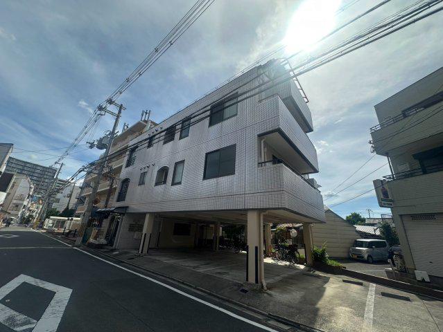 グランビア寺内