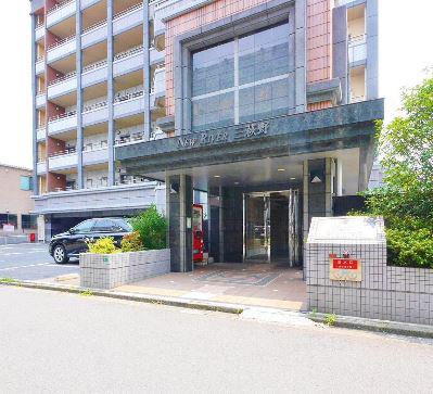 ニューリバー三萩野