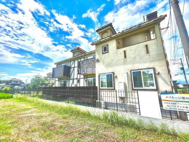 メゾネージ屋山 B棟
