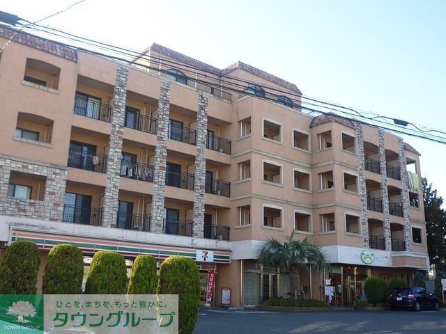 アーストンスクウェア