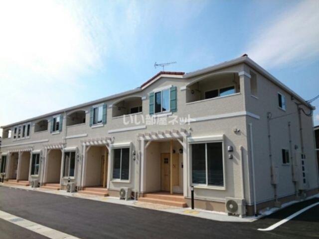ＪＲ宇野線 彦崎駅 徒歩10分 2階建 築6年