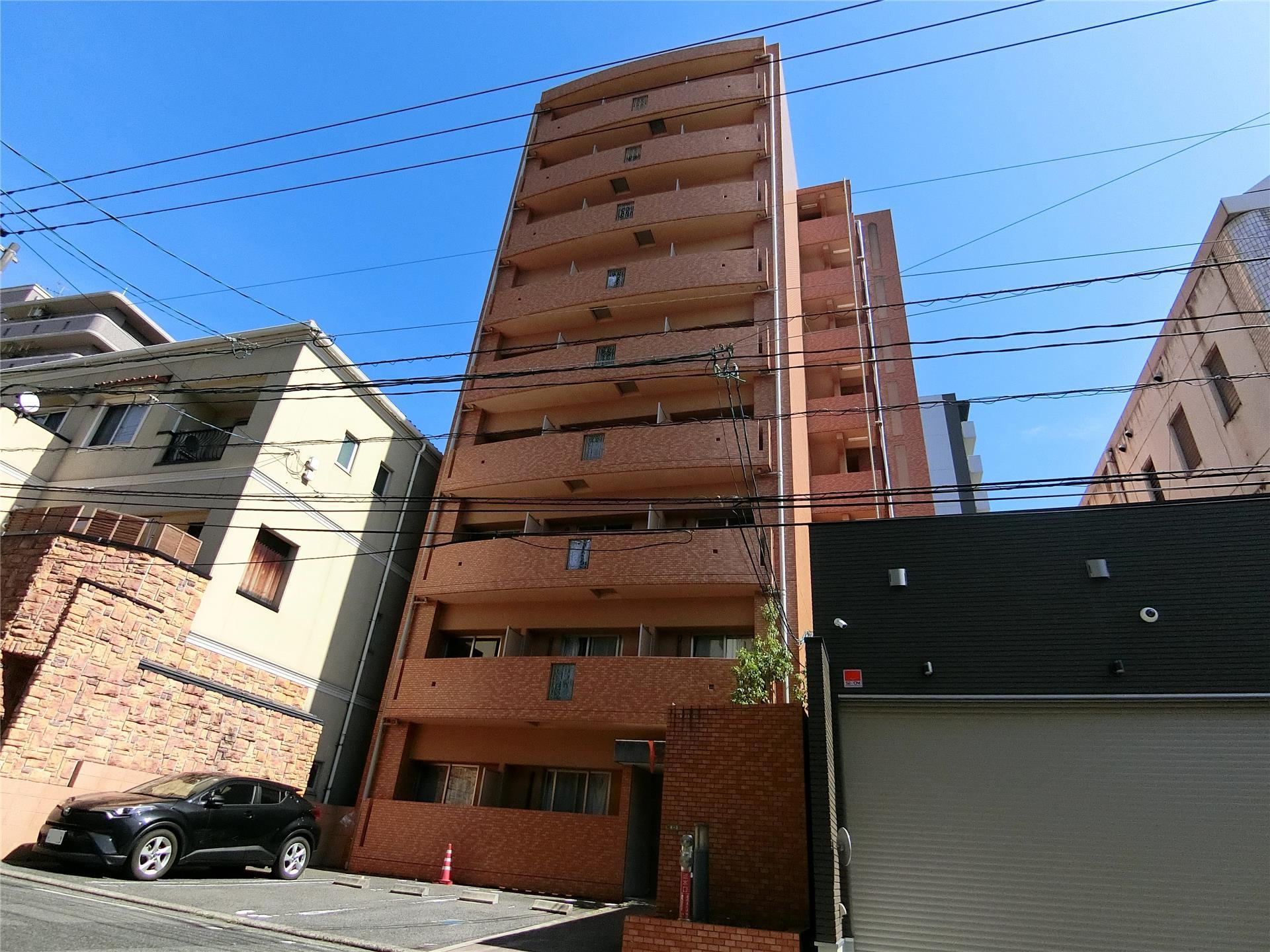クレアメゾン本町