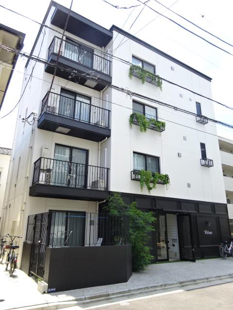 N‐STORY