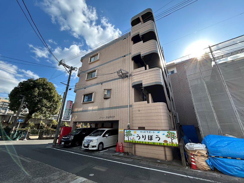 ポートアカデミア