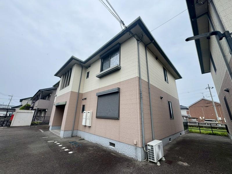 シャーメゾン志保A