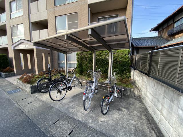 プリル栗東