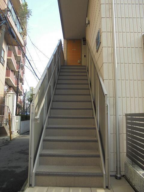 MAISON S