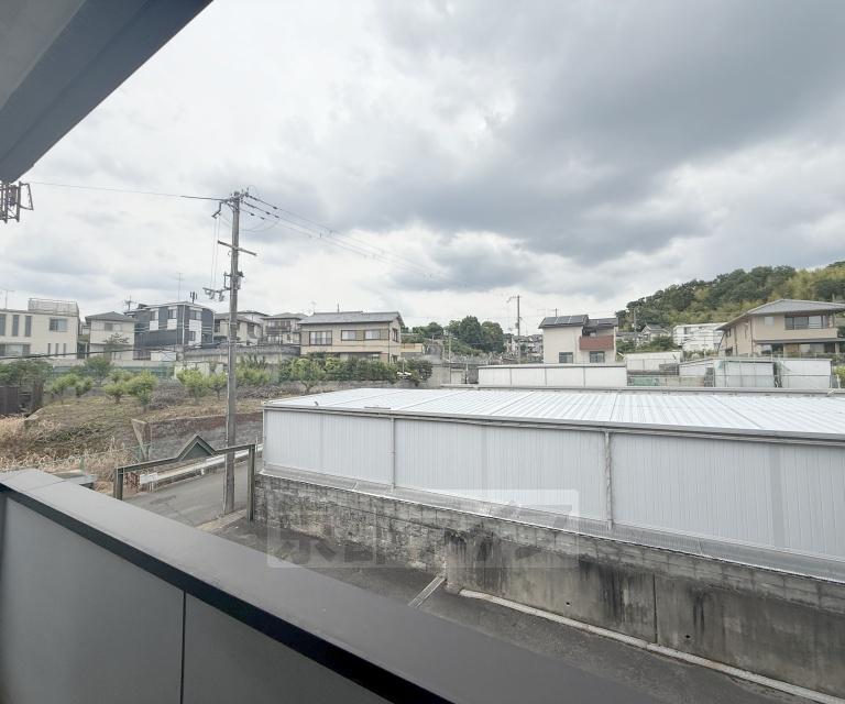 シャントゥール城北