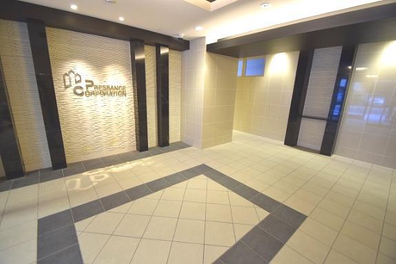 プレサンス野田阪神駅前ザプレミアム