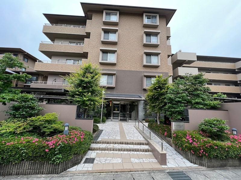 ファミール嵐山フローレンスシティ