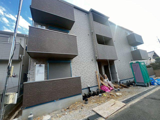 エテルナコート総持寺
