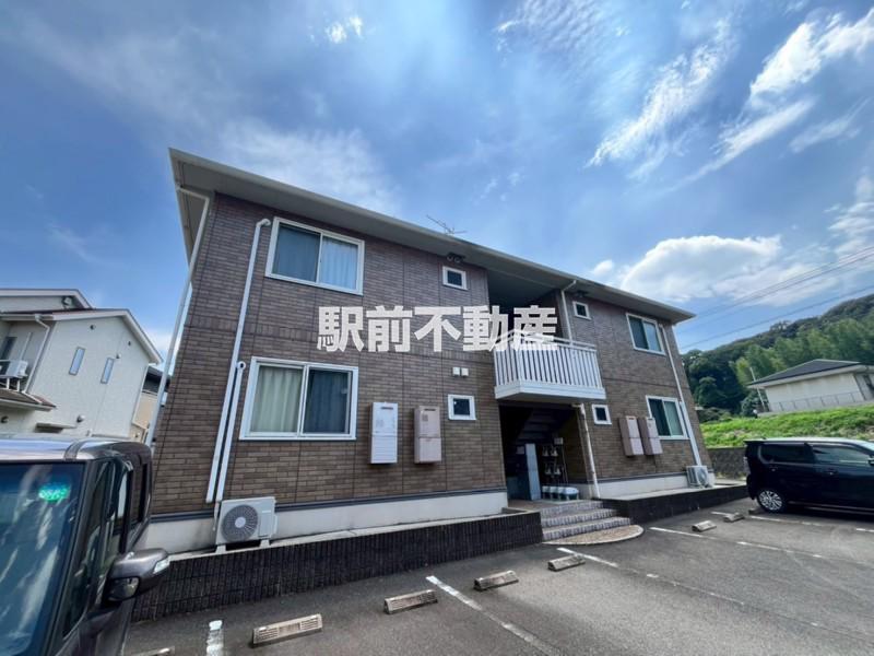 エテルノストラーダ塔原西D棟