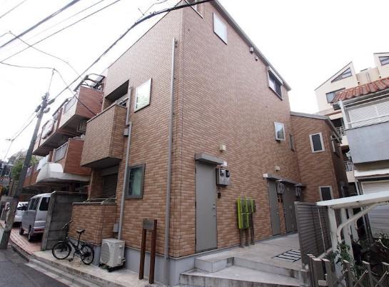 クレール西新宿