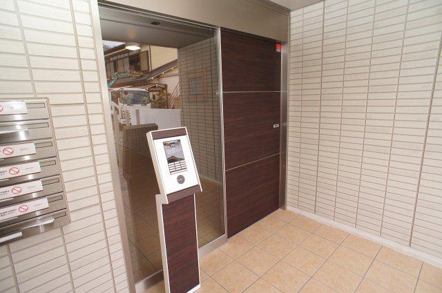 猪名寺コンティネンテ