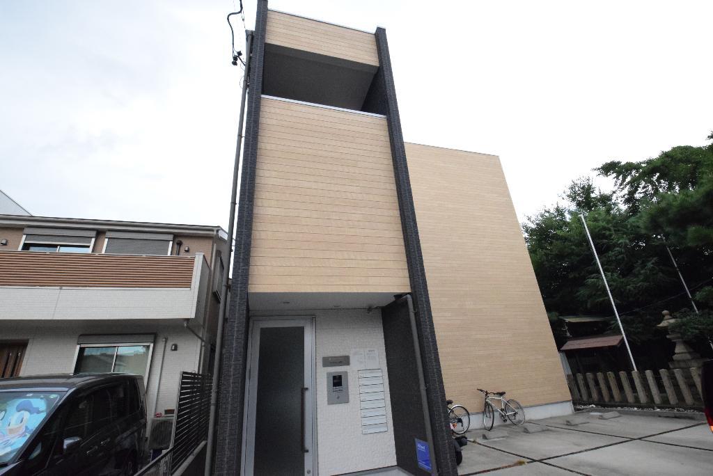 CRESCITA六番町