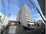 フォレスト.N