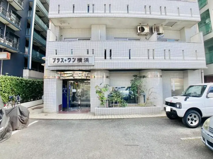 プラス・ワン横浜 1階階 間取り