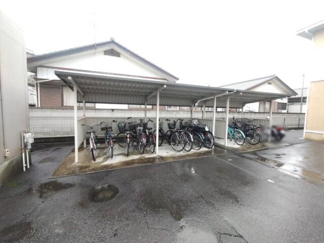 ナカイパレスB