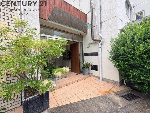 西宮公同教会総合ビル