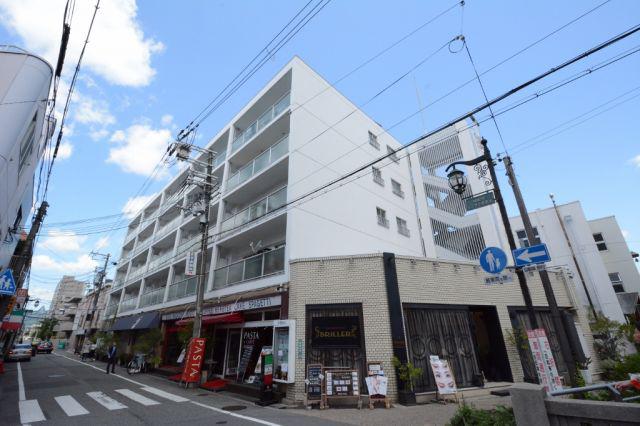 西宮公同教会総合ビル