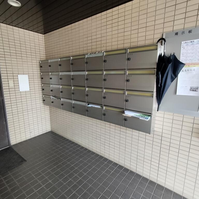ノーベルウジタ