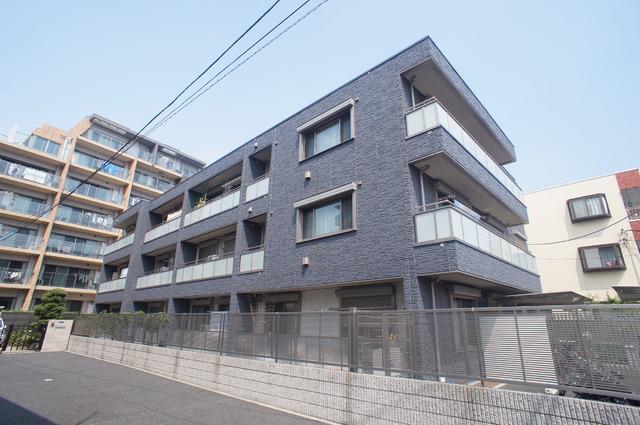 ラウレア