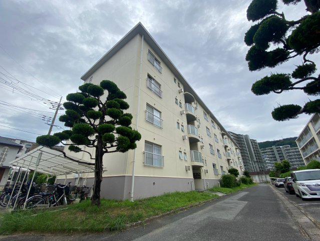 コーポ水無瀬B棟