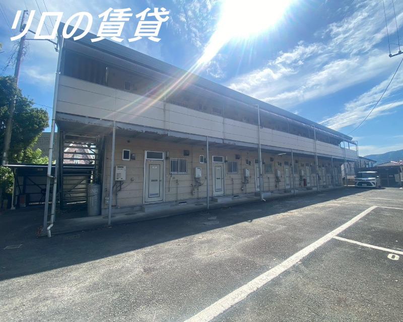 本栖ハイツ(1DK/2階)