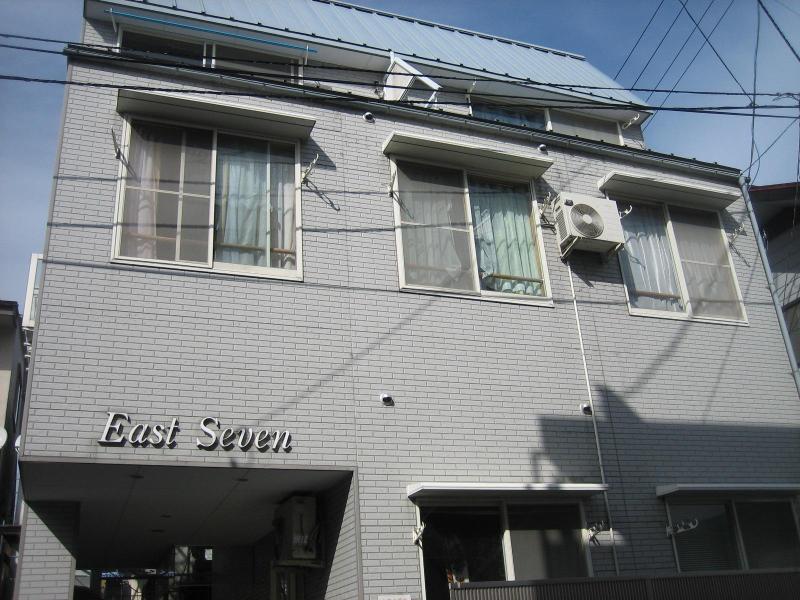 イーストセブン