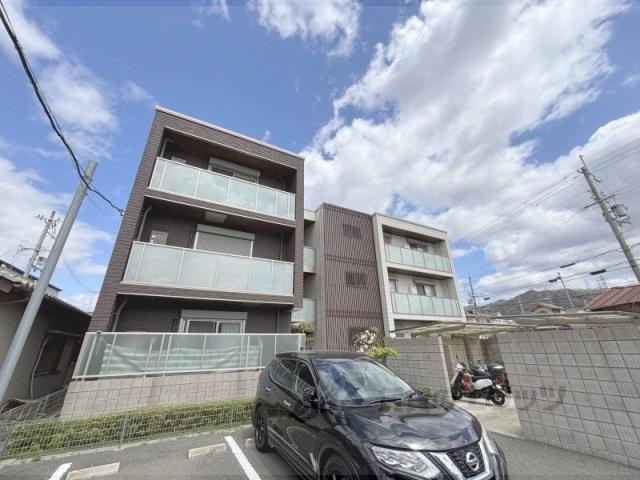 RESIDENCE KURAJI