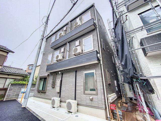 新子安ヒルズ