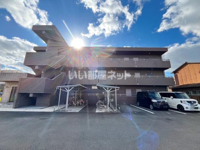 ルミエール木太 A棟