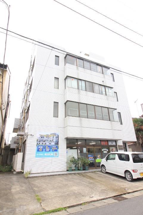 ロマ-ヌ石岡第1