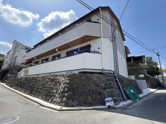 クレセント杉田