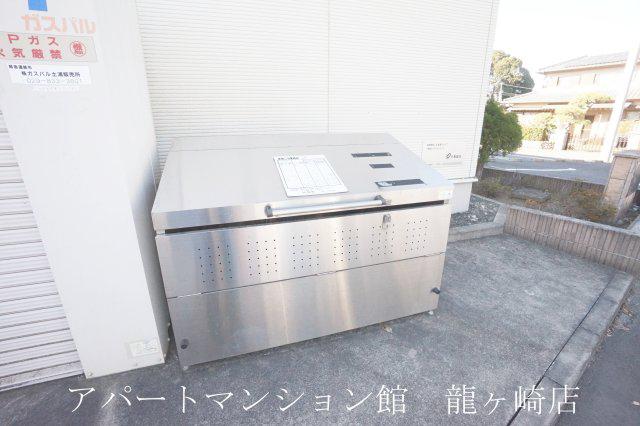 ＪＲ常磐線 荒川沖駅 徒歩70分 2階建 築15年