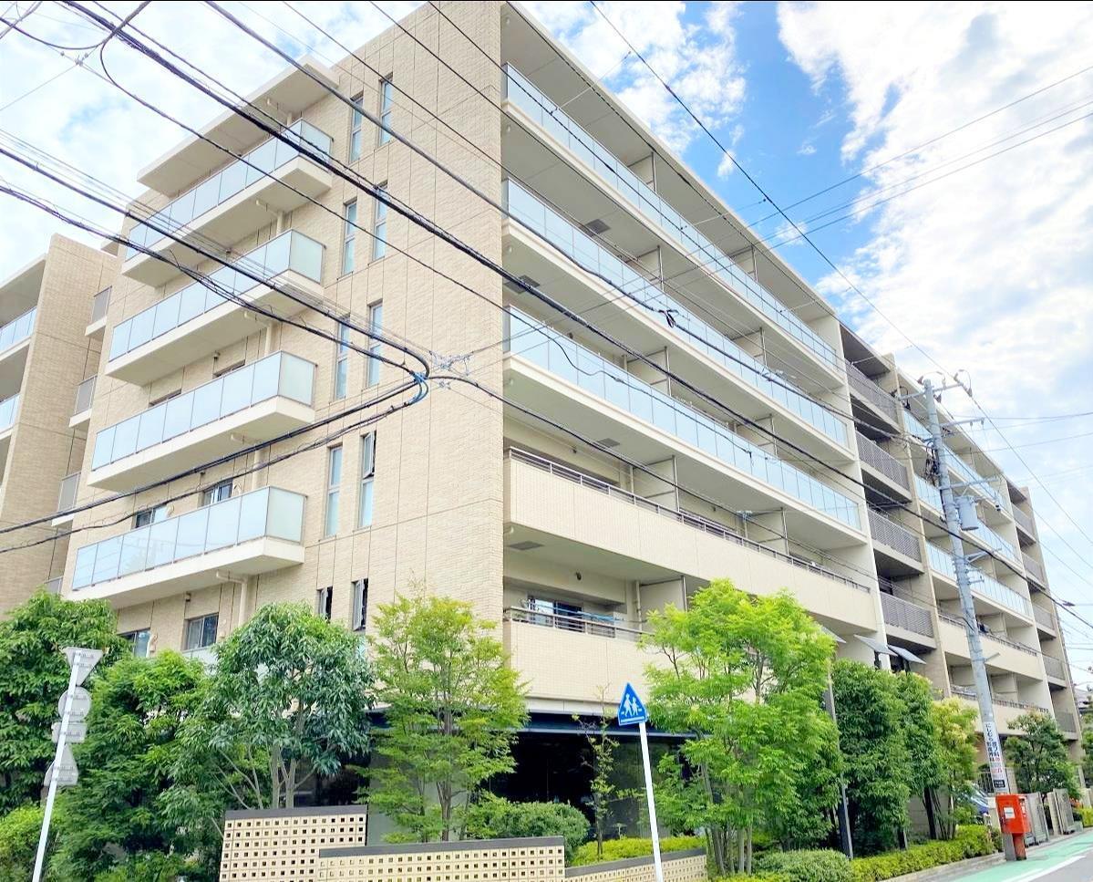 BRILLIA E-SQUARE