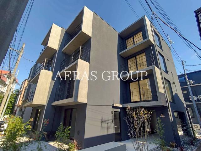 TRIAS446