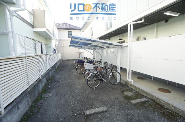 カーサ西台AB