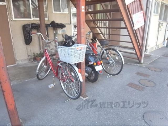 柳本荘