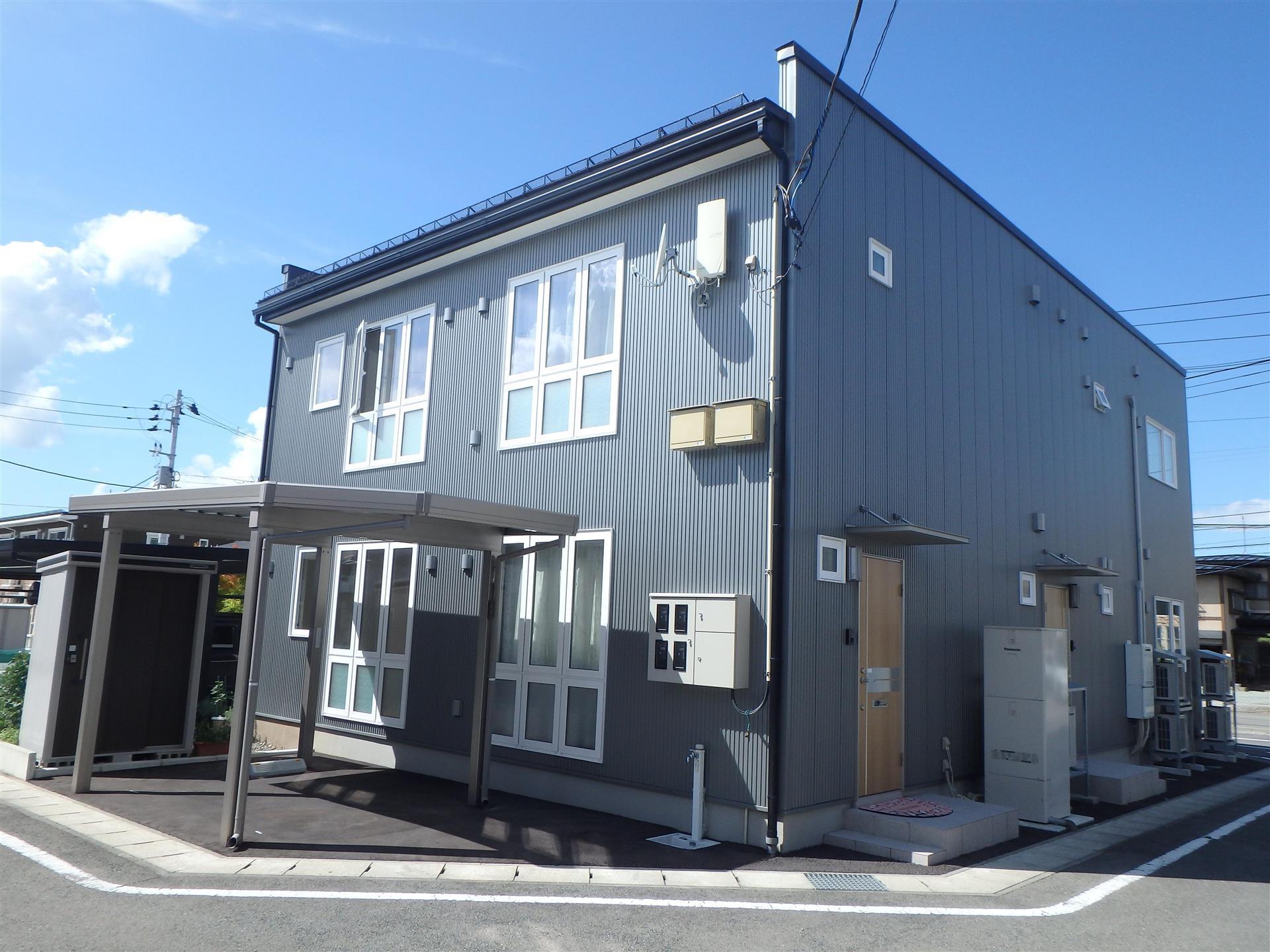 UNITE MINT HOUSE