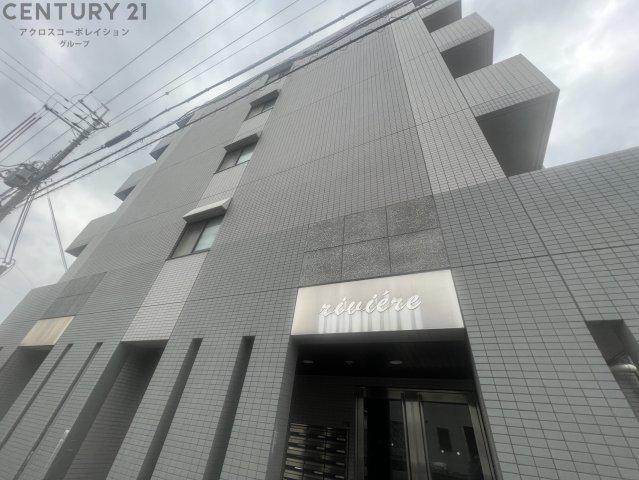 リヴィエール