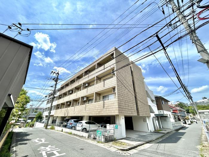 コンフォルトI