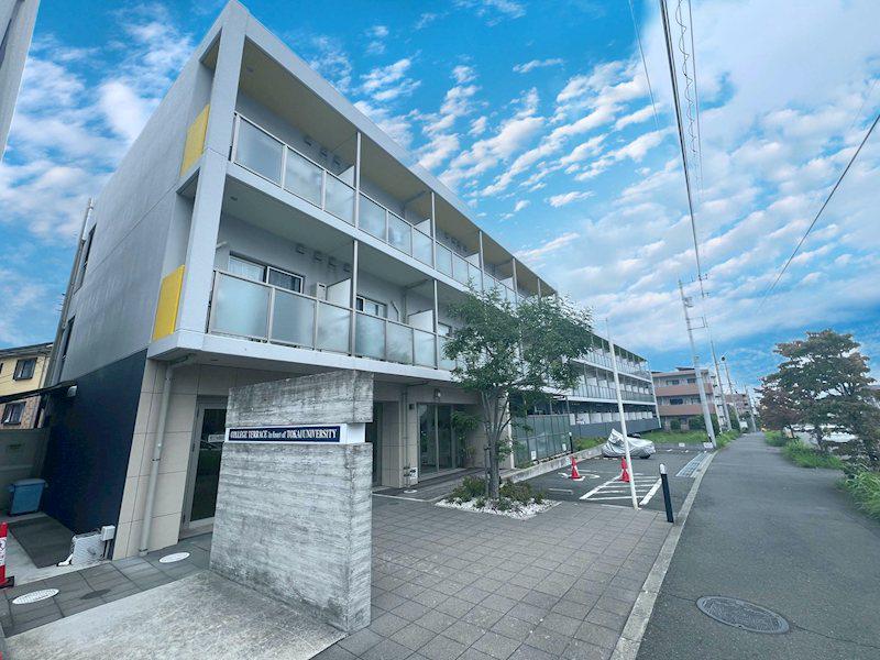 カレッジテラス東海大学前A棟