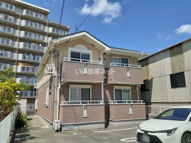 LIVE HOUSE